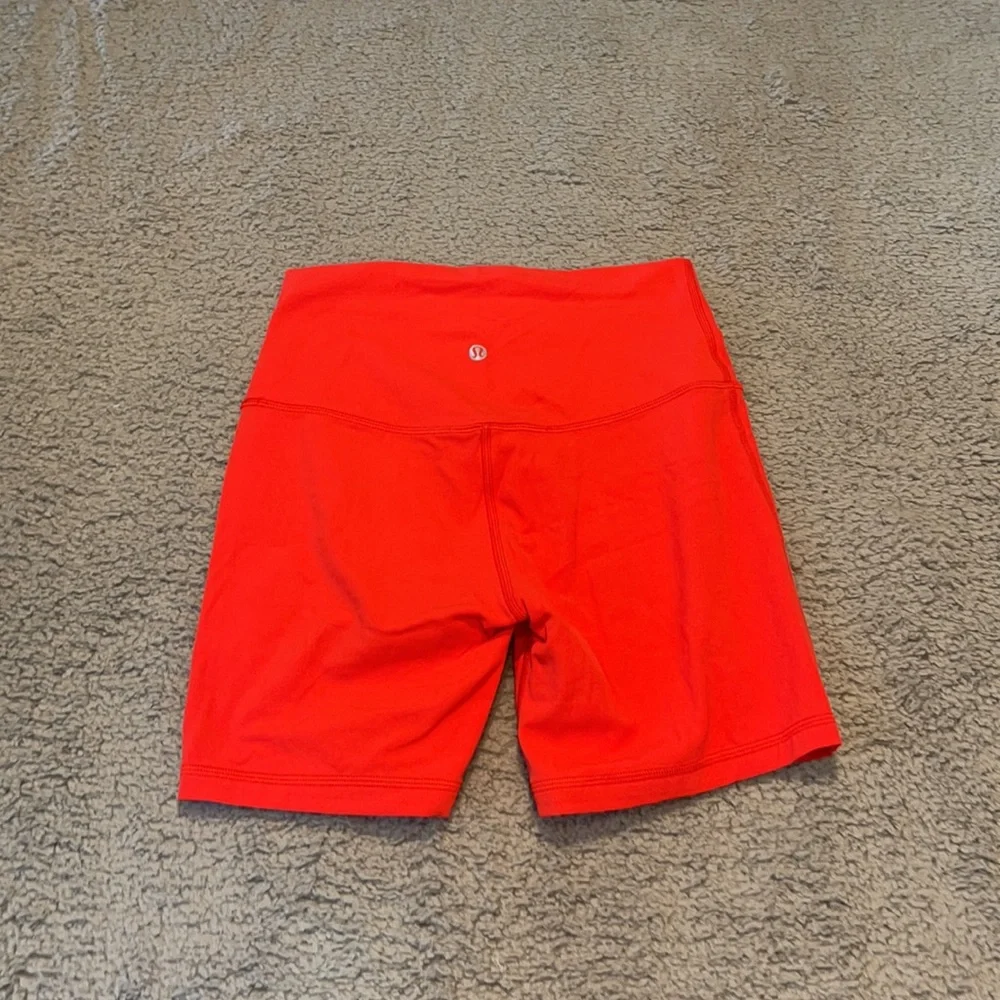 Lululemon double Align High-Rise Short 6"  color orange red size 6_3